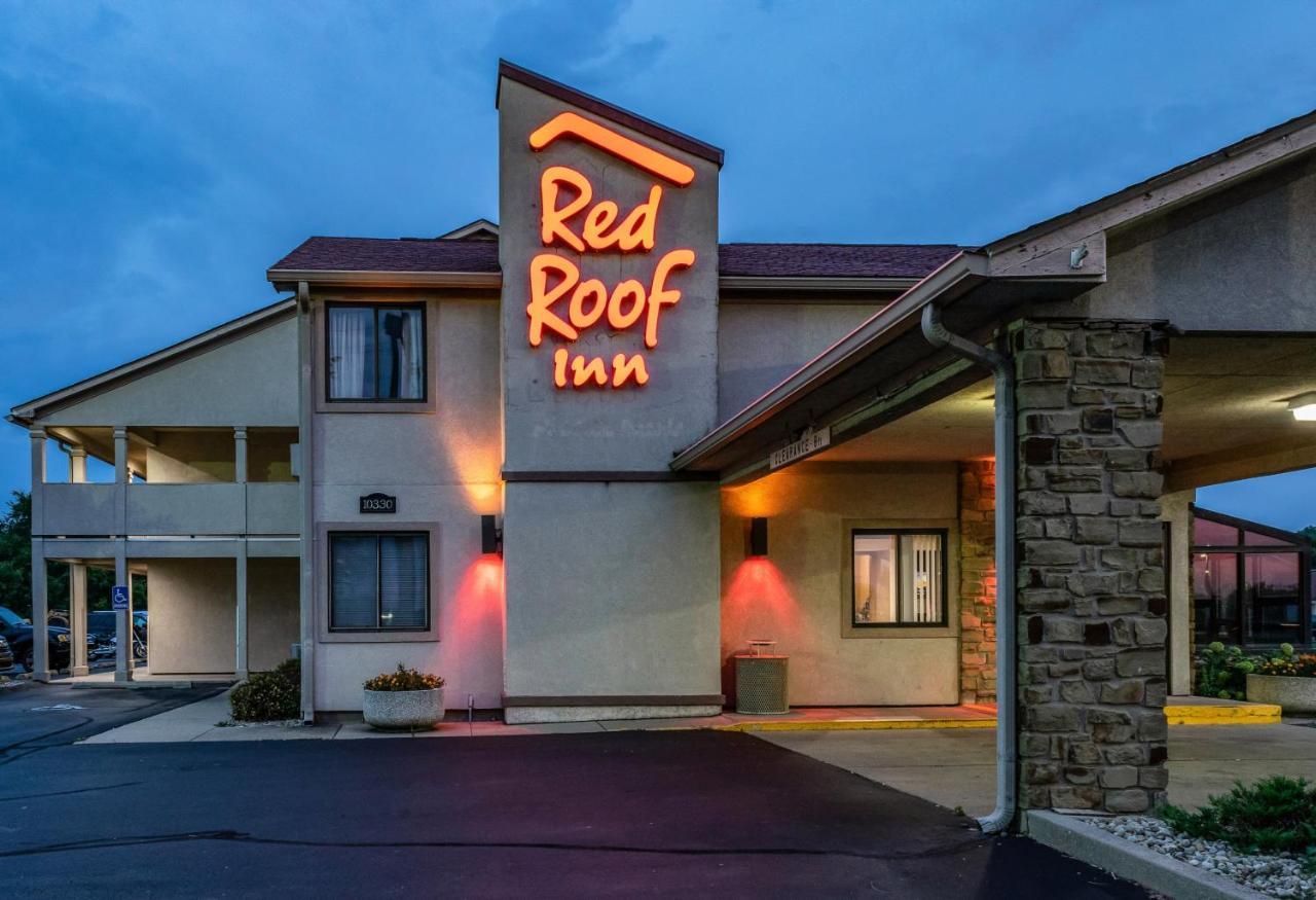 Red Roof Inn Columbus - Taylorsville Eksteriør billede